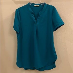Blouse size medium
